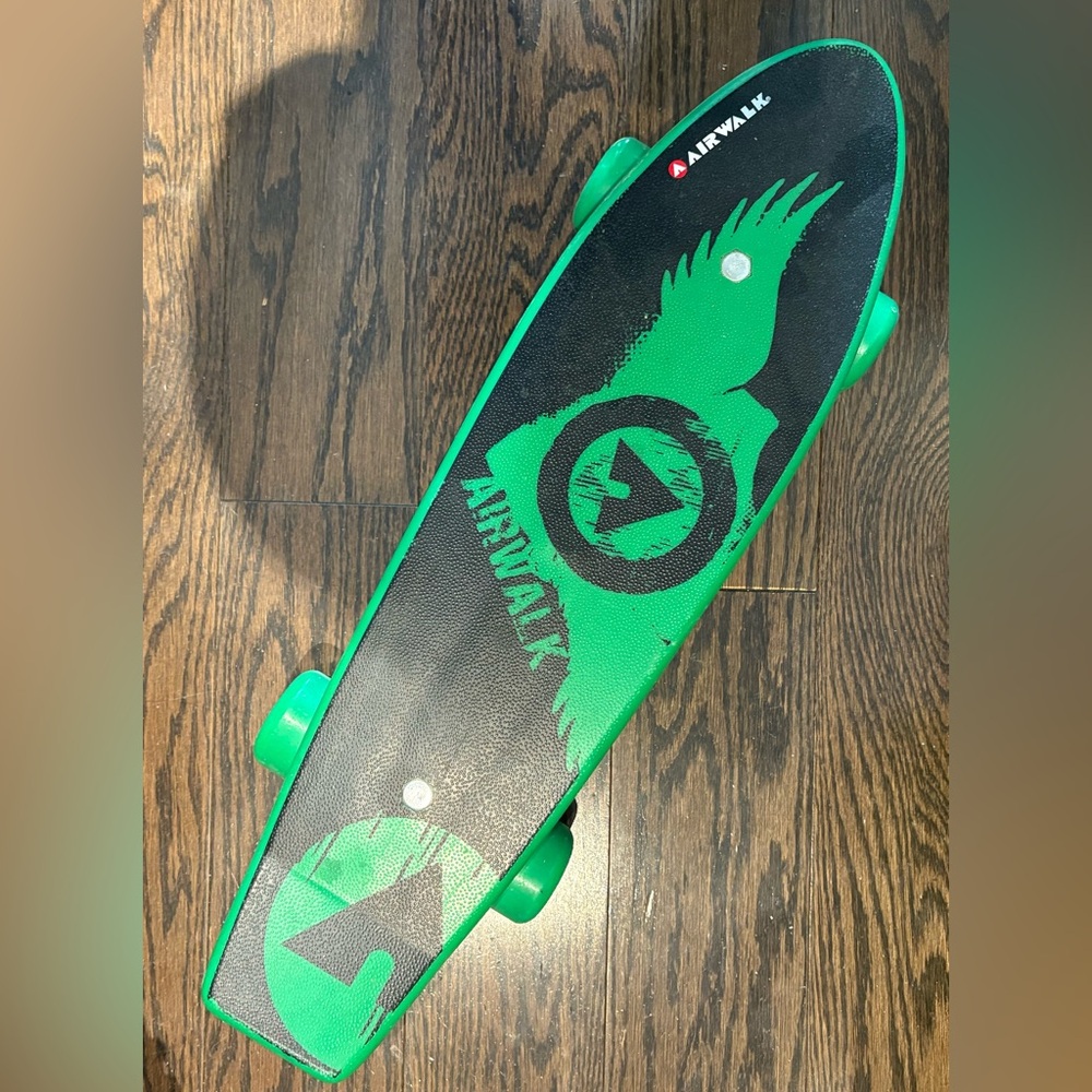 Vintage Airwalk Mini Cruiser Skateboard, 21 inches